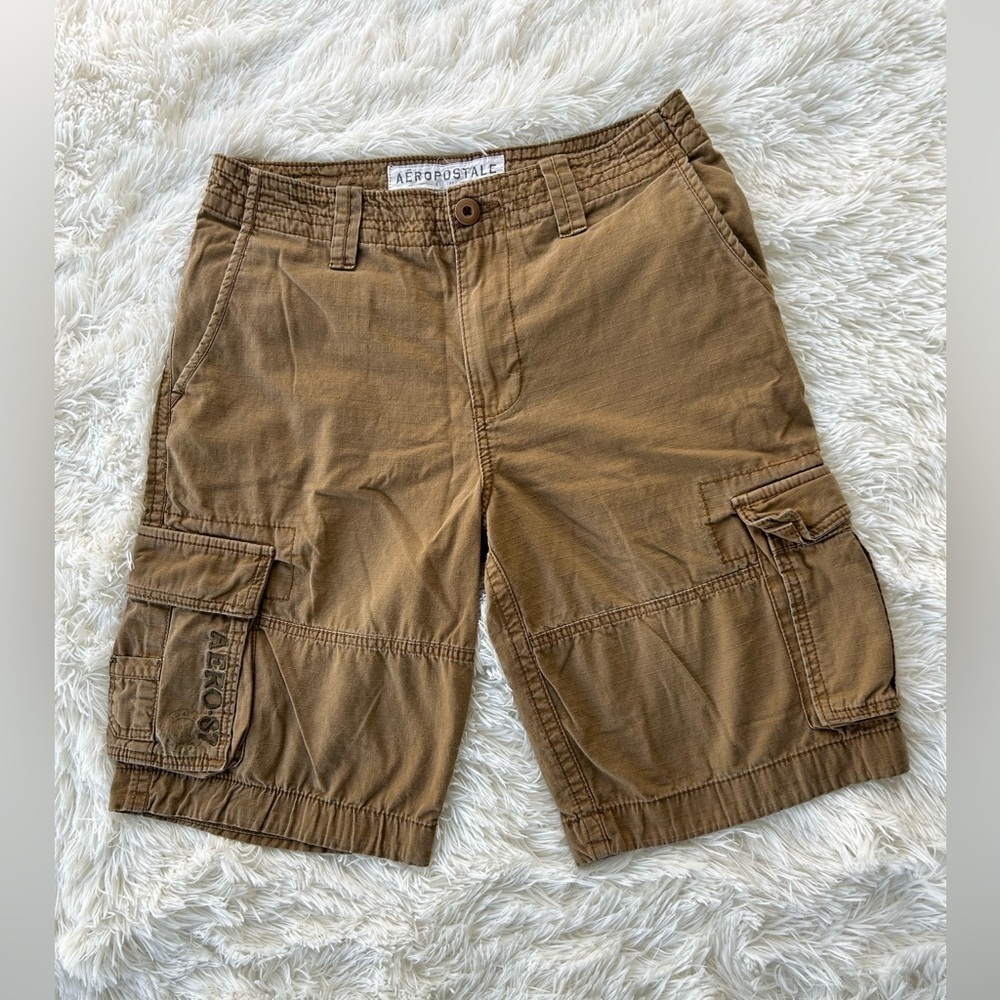 Aeropostale cargo shorts size 30/32